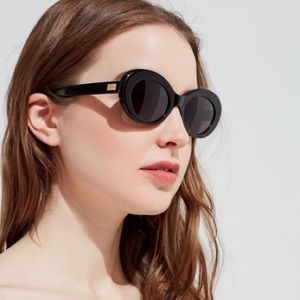 Crap Eyewear Oval Sunglasses Love Tempo